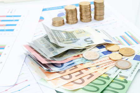Como se planejar financeiramente diante das novas exigências para estudantes internacionais na Irlanda a partir de 30/06/2025